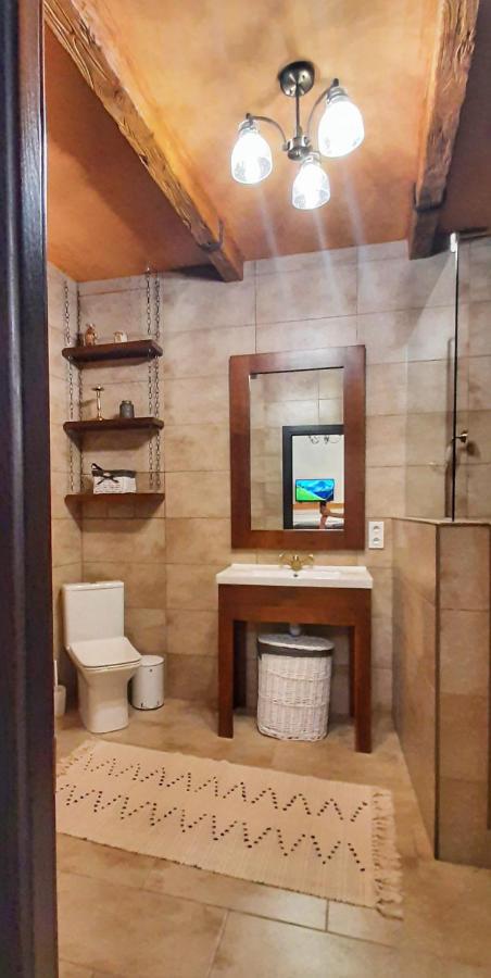 Гетьманські Палати , Старе Місто, 2 Спальні, Балкон-Тераса , 85 М Кв Kamianets-Podilskyi Luaran gambar